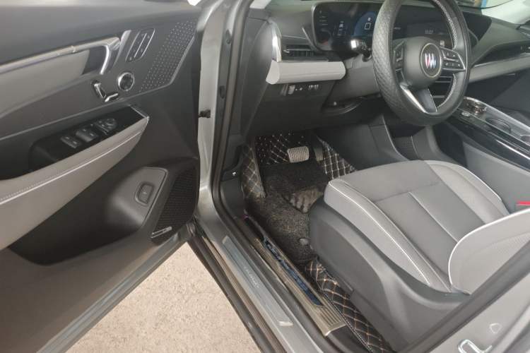 Used Buick E5 2023 Premium Long-Range Version Driver Seat