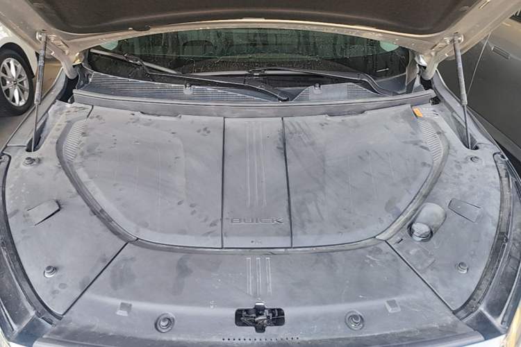 Used Buick E5 2023 Zhenxiang Standard Range Edition Engine Bay