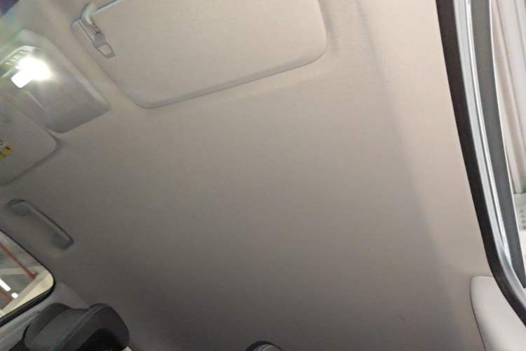 Used Buick E5 2023 Pioneer Edition Headliner