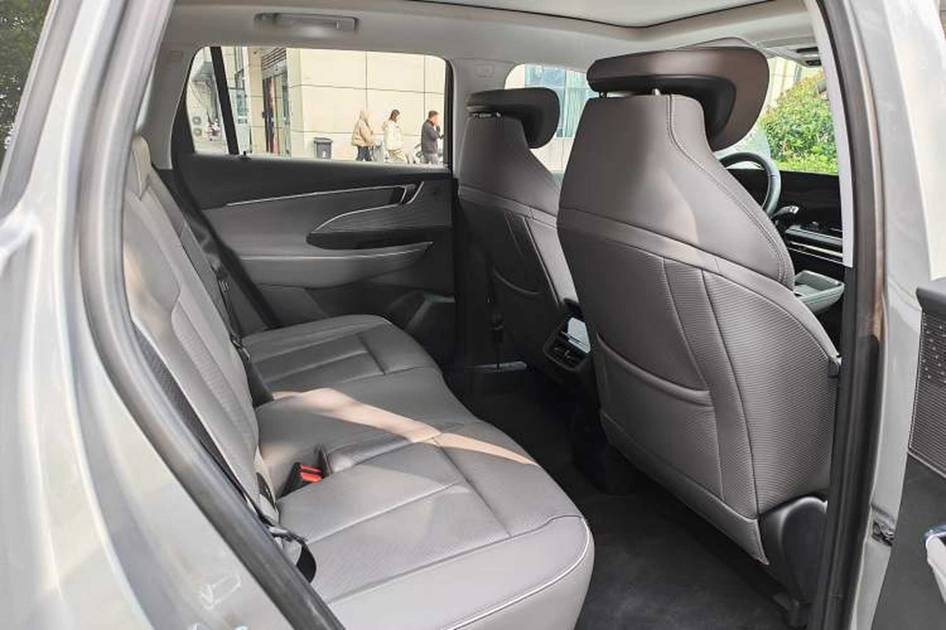 Used Buick E5 2023 Zhenxiang Standard Range Edition Interior 2