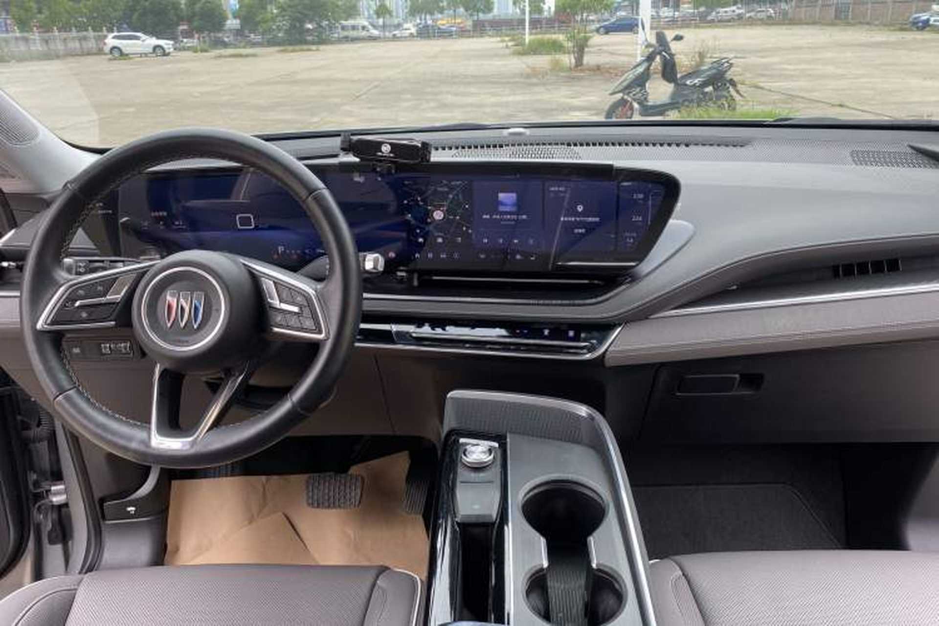 Used Buick E5 2023 Zhenxiang Standard Range Edition Interior 5