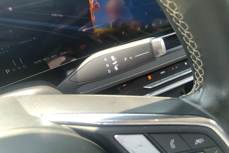 Used Buick E5 2023 Zhenxiang Standard Range Edition Interior 7