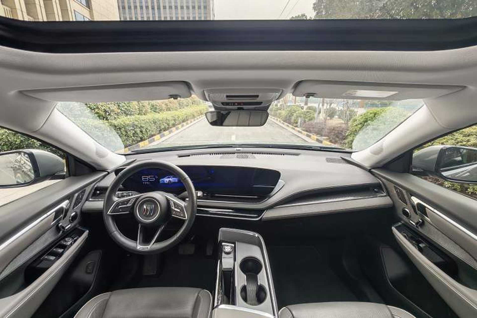 Used Buick E5 2023 Zhenxiang Standard Range Edition Interior 7