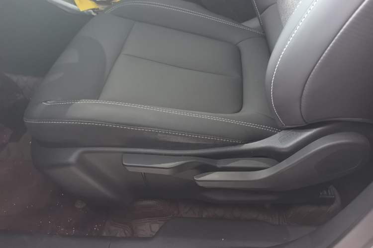 Used Buick E5 2023 Pioneer Edition Left Front Seat