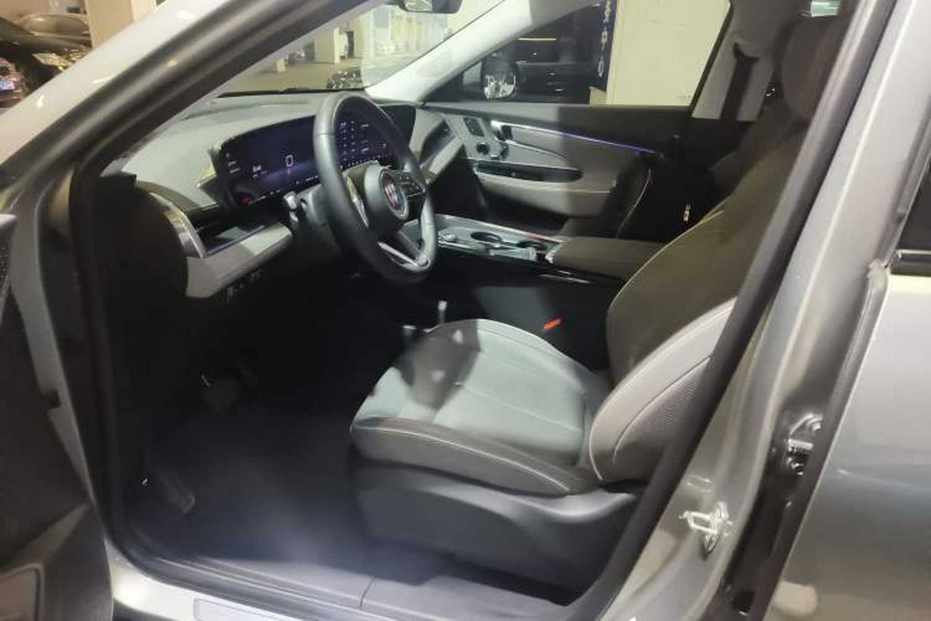 Used Buick E5 2023 Zhenxiang Standard Range Edition Left Front Seat