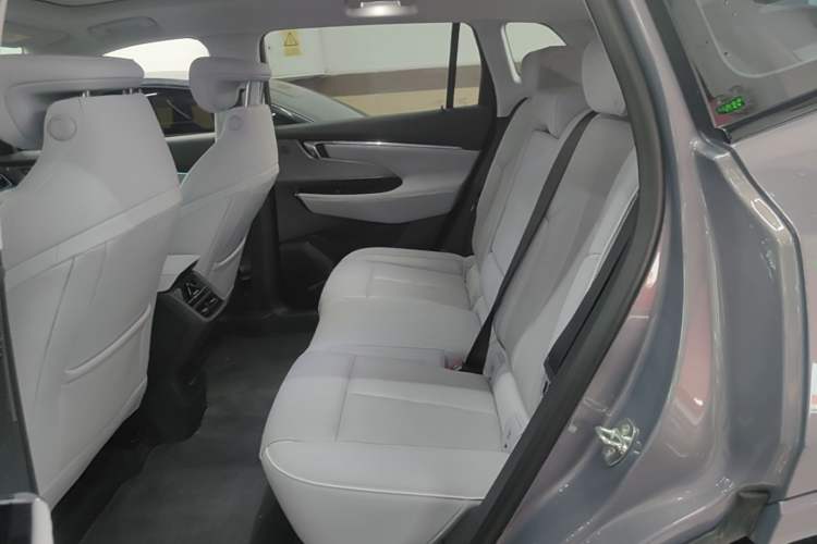 Used Buick E5 2023 Zhenxiang Standard Range Edition Left Rear Seat
