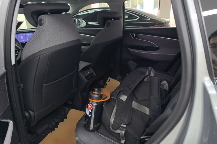 Used Buick E5 2023 Pioneer Edition Left Rear Seat