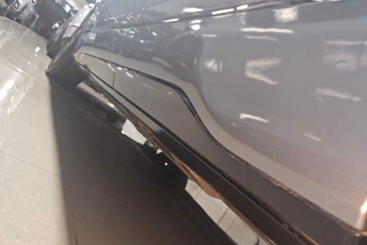 Used Buick E5 2023 Pioneer Edition Left Side Sill