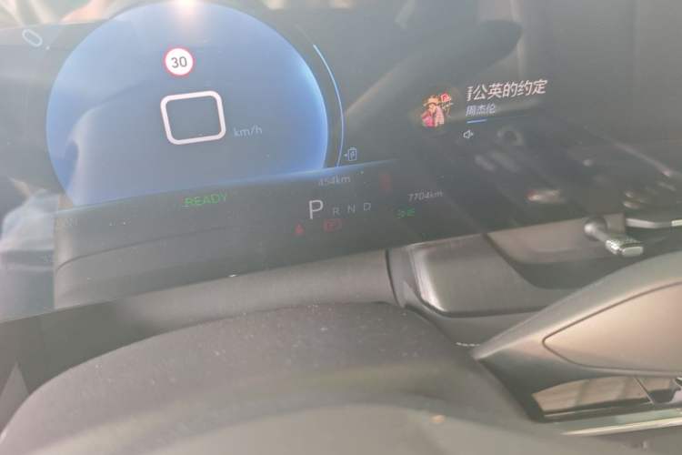 Used Buick E5 2023 Premium Long-Range Version Odometer Close Up