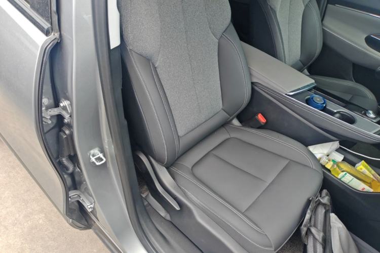 Used Buick E5 2023 Pioneer Edition Right Front Seat