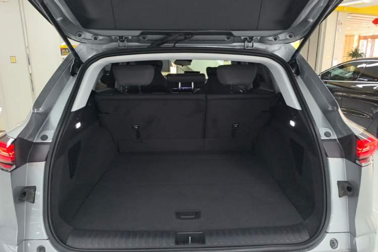 Used Buick E5 2023 Pioneer Edition Trunk