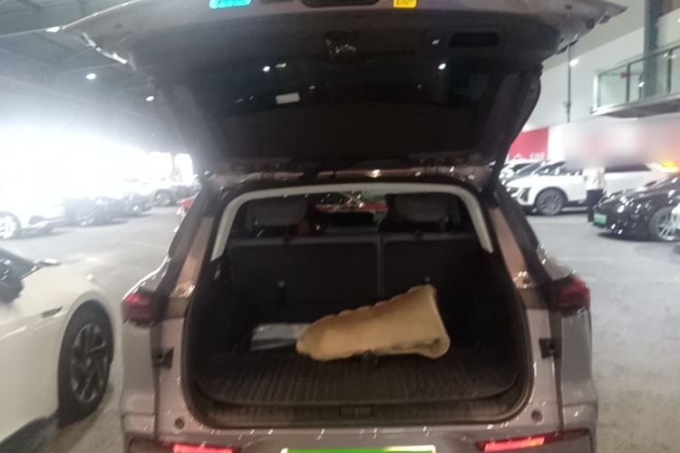 Used Buick E5 2023 Zhenxiang Standard Range Edition Trunk