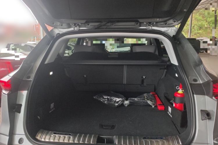 Used Buick E5 2023 Premium Long-Range Version Trunk