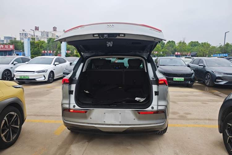 Used Buick E5 2023 Zhenxiang Standard Range Edition Trunk