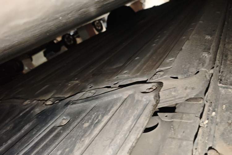 Used Buick E5 2023 Zhenxiang Standard Range Edition Chassis Front Right