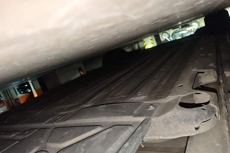 Used Buick E5 2023 Zhenxiang Standard Range Edition Chassis Rear Left