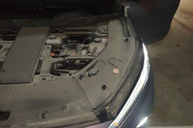 Used Buick E5 2023 Zhenxiang Standard Range Edition Engine Bay Left
