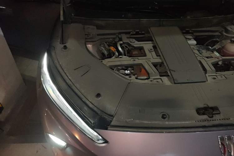 Used Buick E5 2023 Zhenxiang Standard Range Edition Engine Bay Right