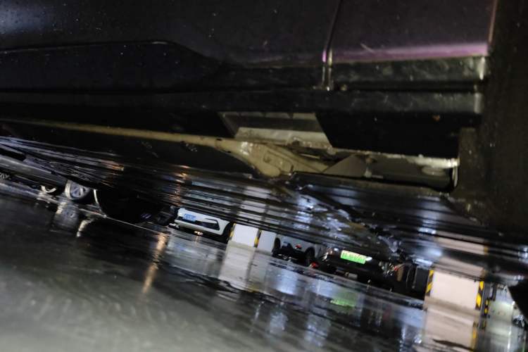 Used Buick E5 2023 Pioneer Edition Chassis Front Right