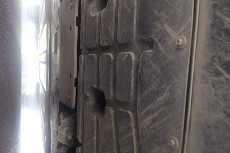 Used Buick E5 2023 Avia Four-Wheel Drive Version Chassis Rear