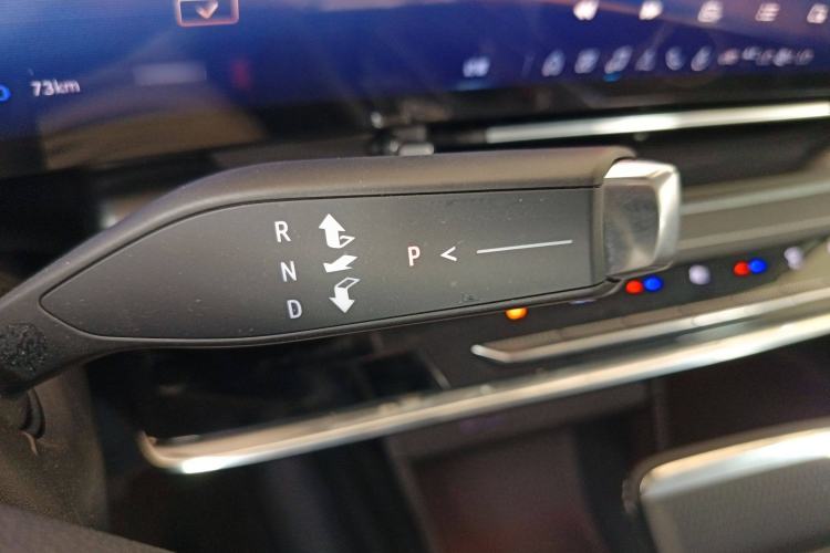 Used Buick E5 2023 Zhenxiang Standard Range Edition Gear Lever
