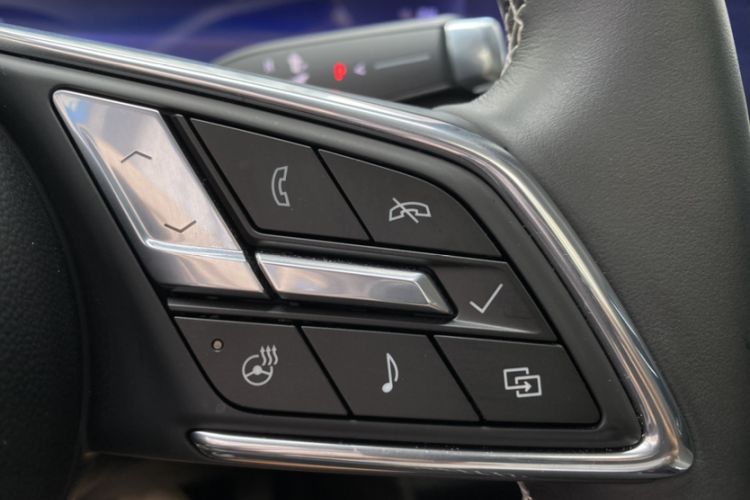 Used Buick E5 2023 Zhenxiang Standard Range Edition Interior 11