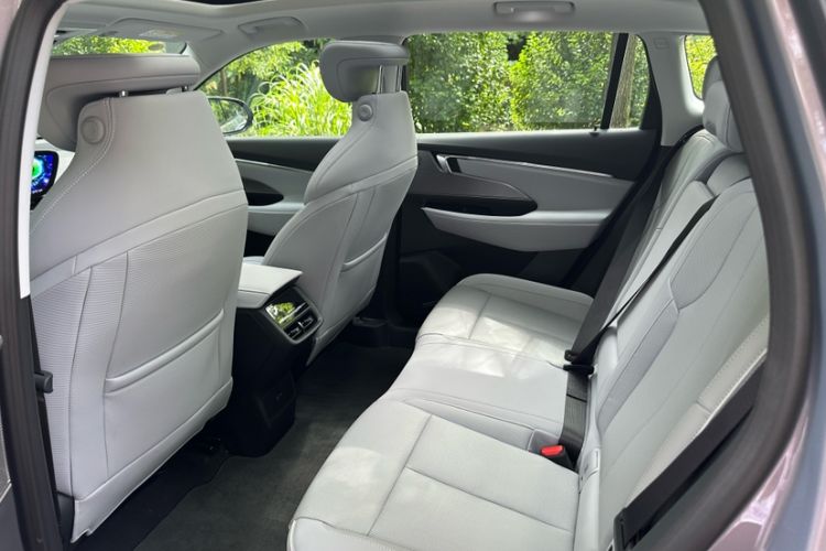 Used Buick E5 2023 Zhenxiang Standard Range Edition Interior 5