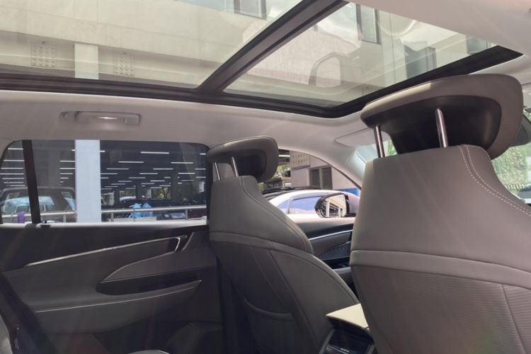 Used Buick E5 2023 Zhenxiang Standard Range Edition Interior 6