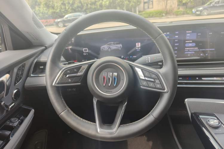 Used Buick E5 2023 Premium Long-Range Version Interior 6