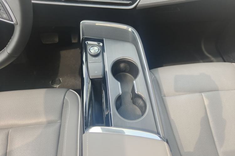 Used Buick E5 2023 Premium Long-Range Version Interior 8