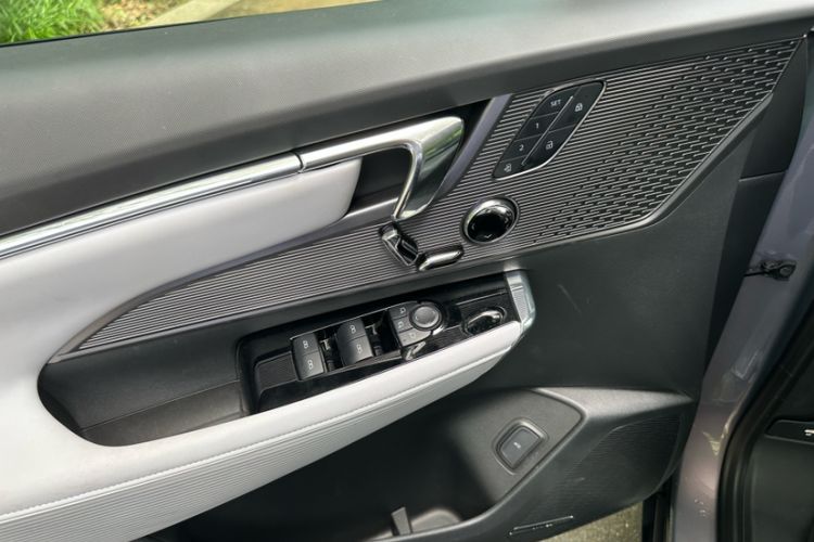 Used Buick E5 2023 Zhenxiang Standard Range Edition Interior 8
