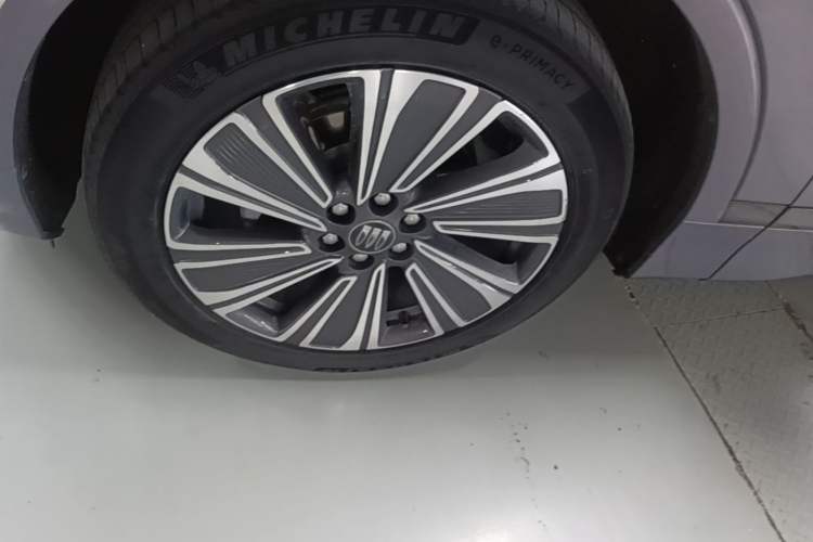 Used Buick E5 2023 Premium Long-Range Version Left Front Wheel Hub