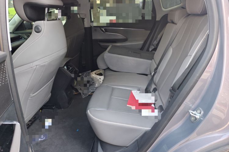 Used Buick E5 2023 Premium Long-Range Version Left Rear Seat
