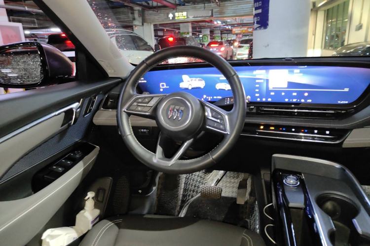 Used Buick E5 2023 Pioneer Edition Steering Wheel