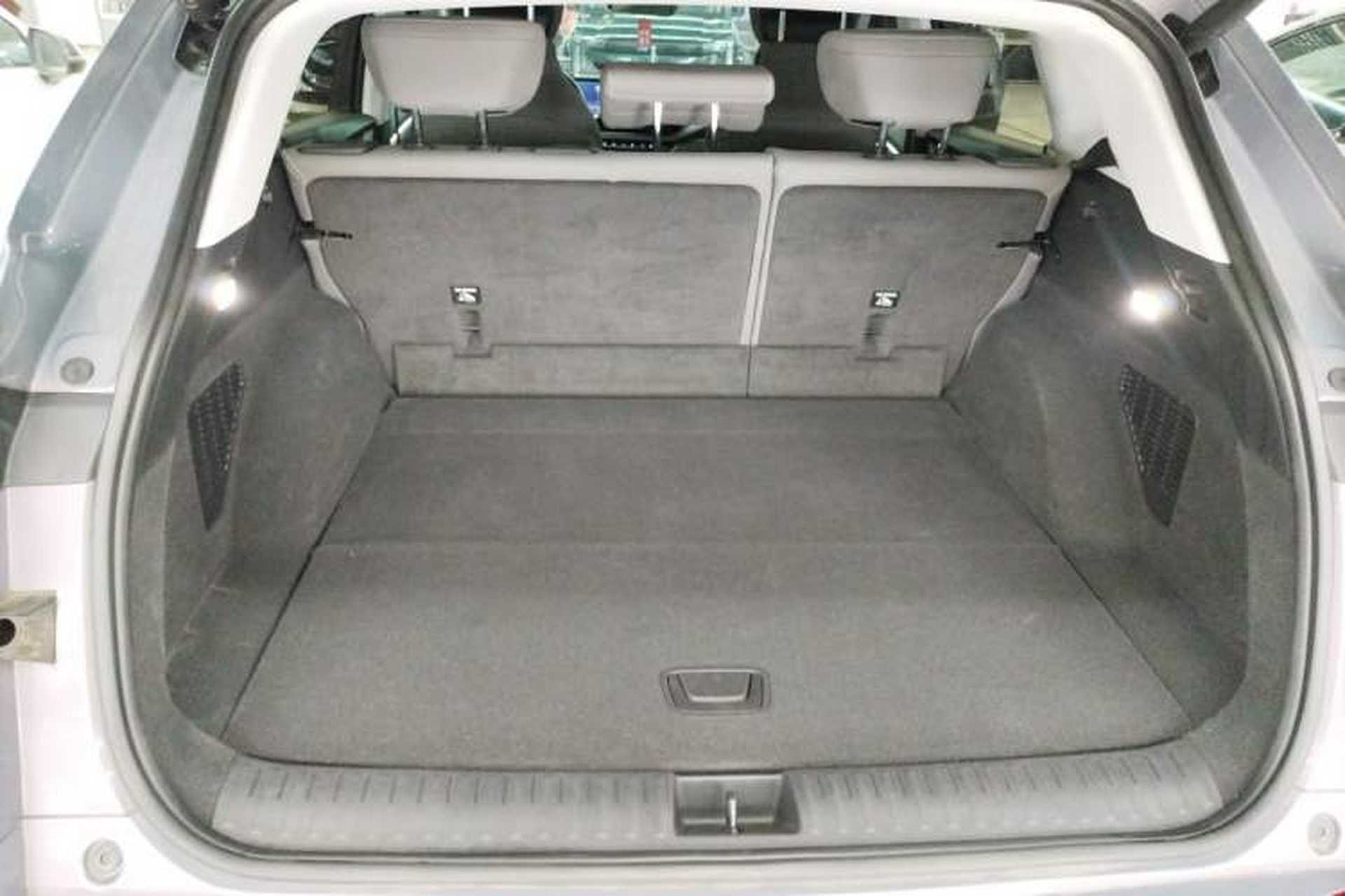 Used Buick E5 2023 Zhenxiang Standard Range Edition Trunk