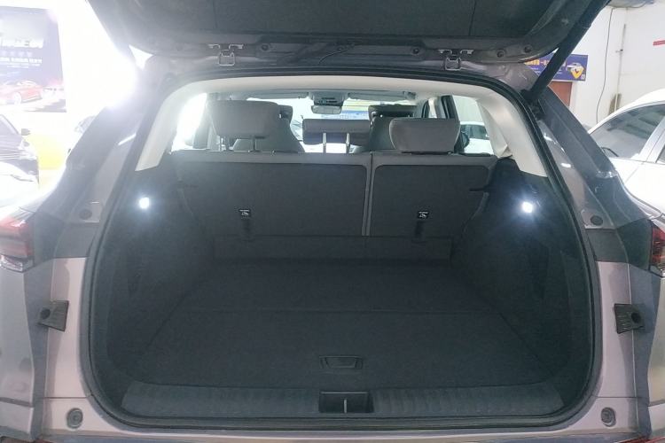 Used Buick E5 2023 Zhenxiang Standard Range Edition Trunk