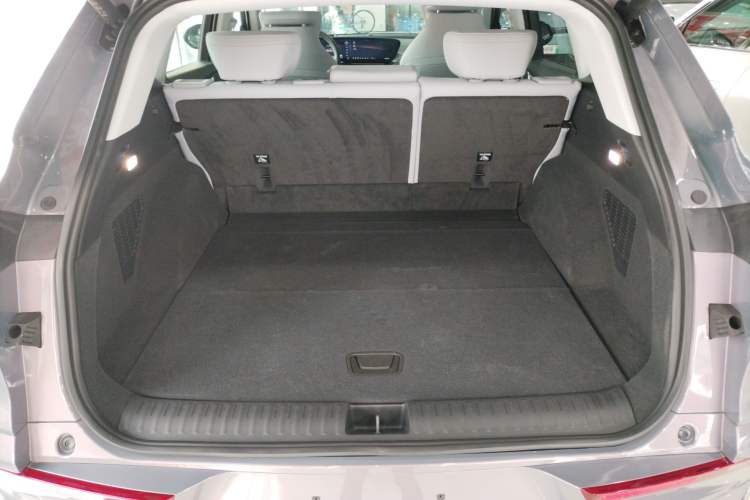 Used Buick E5 2023 Zhenxiang Standard Range Edition Trunk