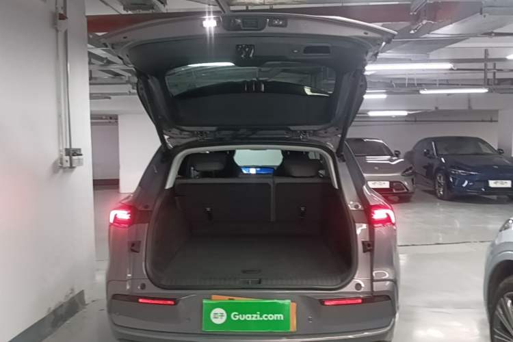 Used Buick E5 2023 Premium Long-Range Version Trunk