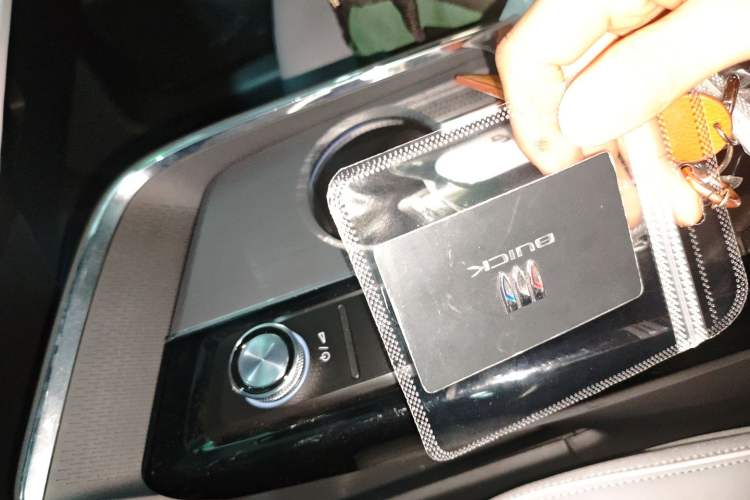 Used Buick E5 2023 Zhenxiang Standard Range Edition Vehicle Key