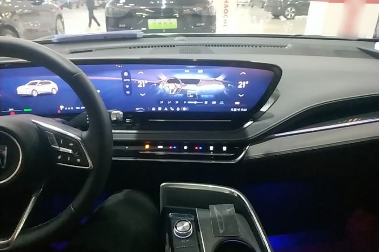Used Buick E5 2023 Zhenxiang Standard Range Edition Center Console