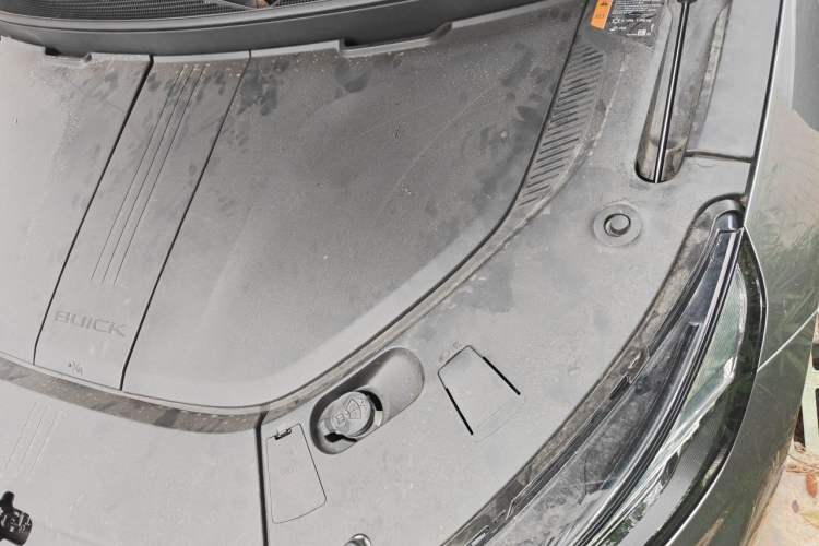 Used Buick E5 2023 Zhenxiang Standard Range Edition Engine Bay Left