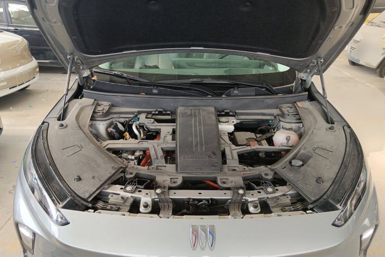 Used Buick E5 2023 Zhenxiang Standard Range Edition Engine Bay