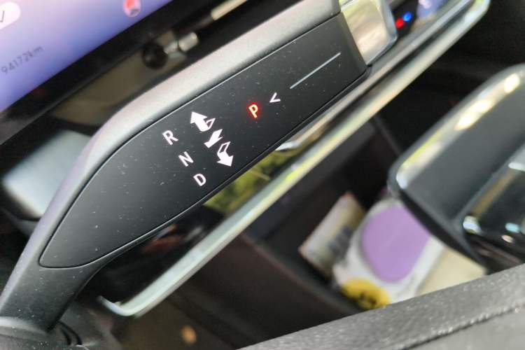 Used Buick E5 2023 Zhenxiang Standard Range Edition Gear Lever
