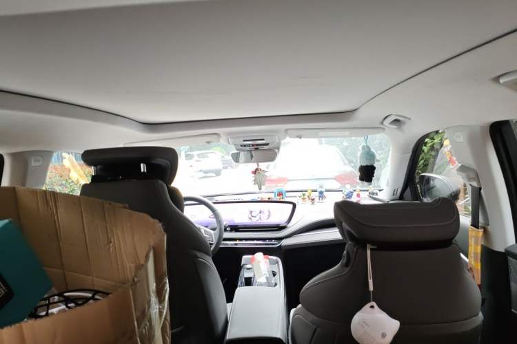 Used Buick E5 2023 Premium Long-Range Version Headliner