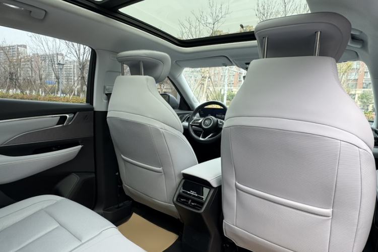 Used Buick E5 2023 Zhenxiang Standard Range Edition Interior 4