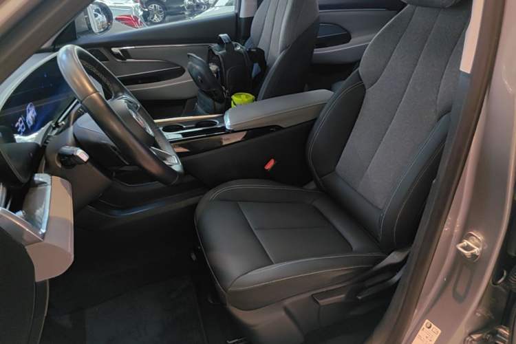 Used Buick E5 2023 Pioneer Edition Left Front Seat