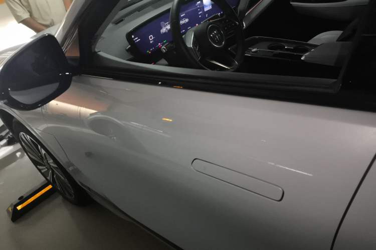 Used Buick E5 2023 Zhenxiang Standard Range Edition Left Side