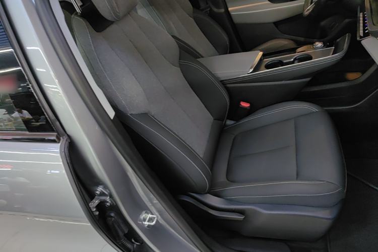 Used Buick E5 2023 Pioneer Edition Right Front Seat