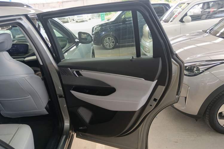 Used Buick E5 2023 Zhenxiang Standard Range Edition Right Rear Door Interior