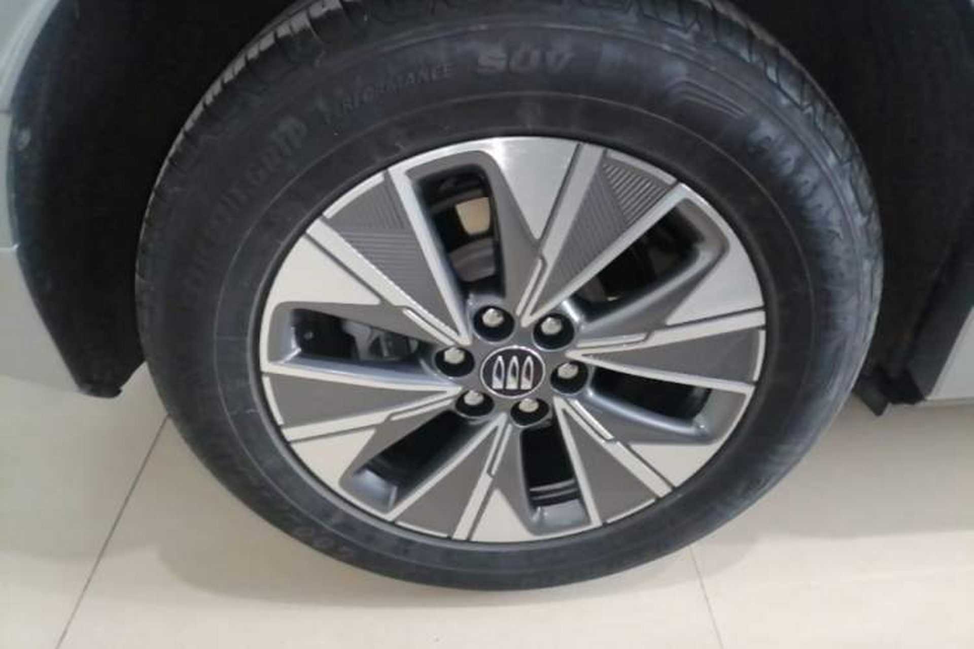 Used Buick E5 2023 Pioneer Edition Right Rear Wheel Hub